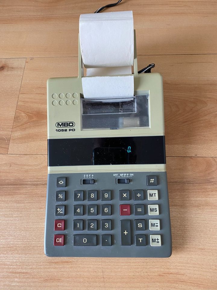 Elektr. Tischrechner MBO 1052 PD mit Rollendrucker in Lübeck