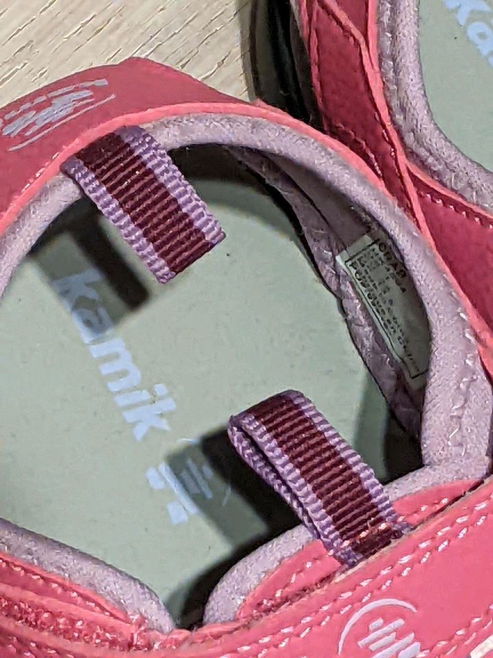 Kamik Mädchen Sandalen pink Gr. 32 Top Zustand! in Karlsruhe