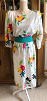 Vintage Kleid Betty Barclay Hawaii 80er 80s Geblümt Blumen Muster Nordrhein-Westfalen - Hilden Vorschau