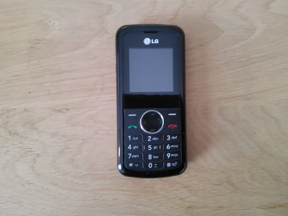 LG KP100 Handy in Welterod