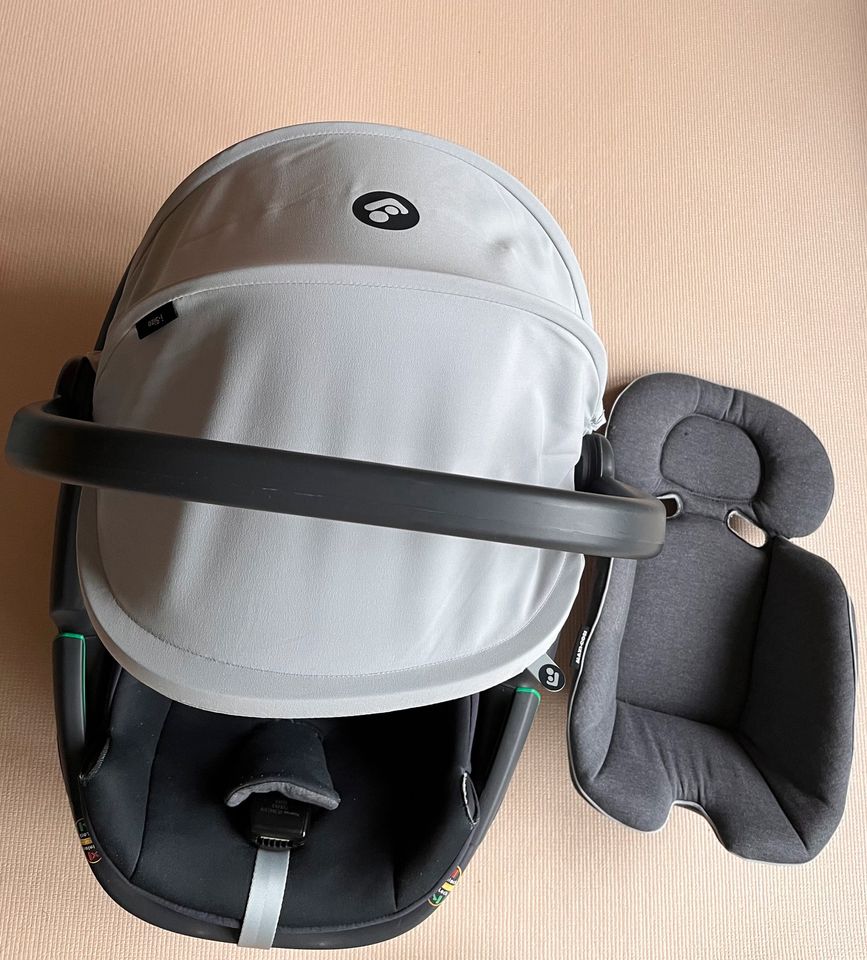 Maxi Cosi Babysitz Pebble 360 in Karlsruhe