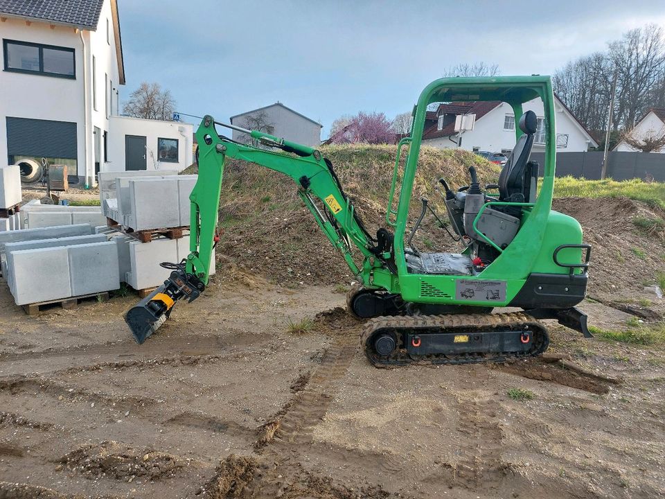 Biete Transporte Minibagger Dienstleistungen rund um Haus und Hof in Pfaffenhofen a.d. Ilm