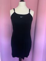 Nike schwarzes Sommerkleid Größe L Saarland - Wadgassen Vorschau