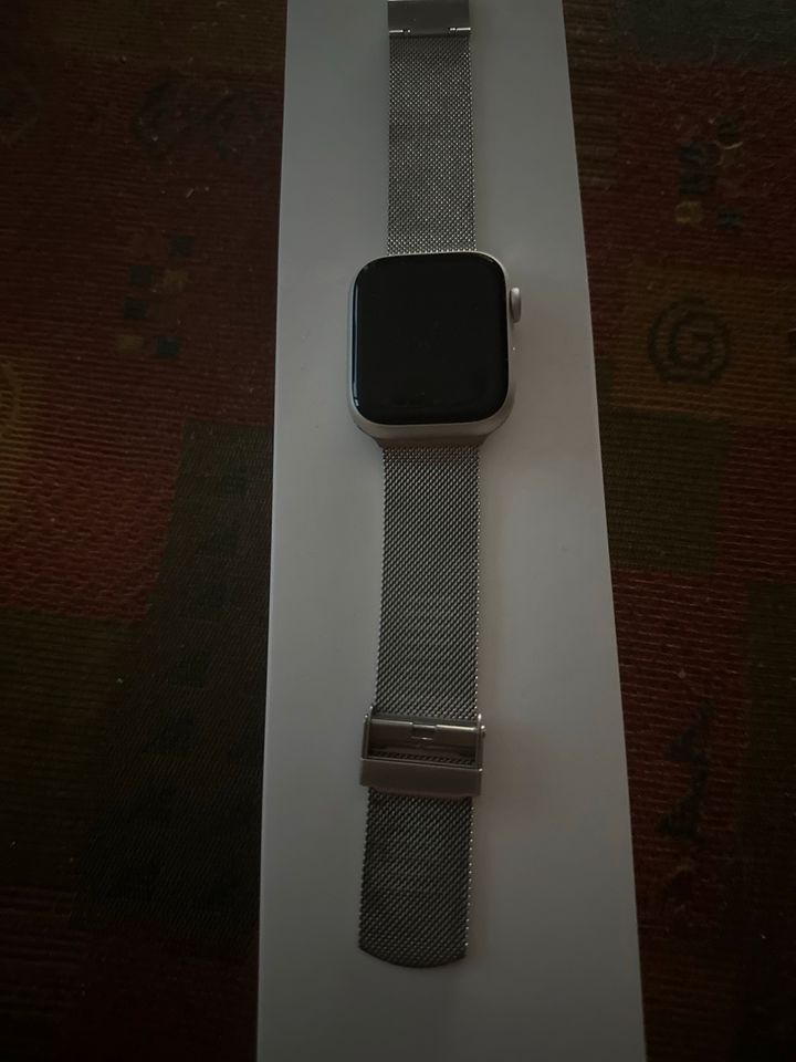 Apple Watch Series 8, 45 Zoll Cellular in Schwerte