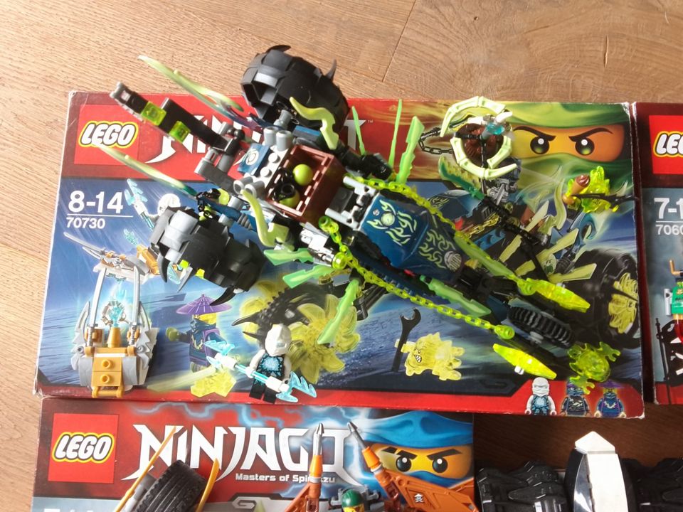 Lego Sammlung Ninjago Flieger Bike Drache Luft Hai Tarn Buggy in Fehmarn