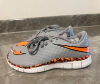 Nike Kinder Schuhe Running 5.0 Schuhe Gr. 36 grau/orange Hessen - Habichtswald Vorschau