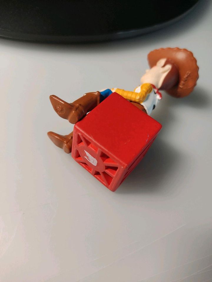 Tonie Figur Toy Story Woody Toniebox Hörspiel in Bad Segeberg