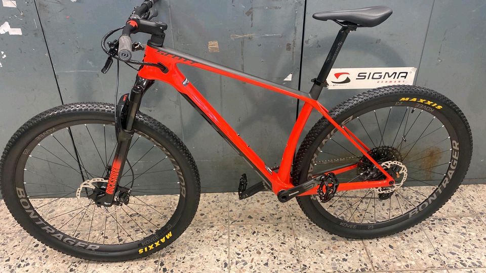 Scott Scale 980 Red MTB 2022 - 29 Zoll Diamant RH:48cm UVP:1949€ in Berlin