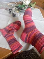 Socken mit elastischem Garn gestrickt Nordrhein-Westfalen - Coesfeld Vorschau