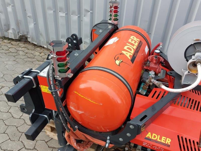 Adler, Infrarot-Heater 1400, Unkrautbekämpfung giftfrei und umweltfreundlich, Aufnahme Giant, Ref.Nr.: Z22113 in Baienfurt