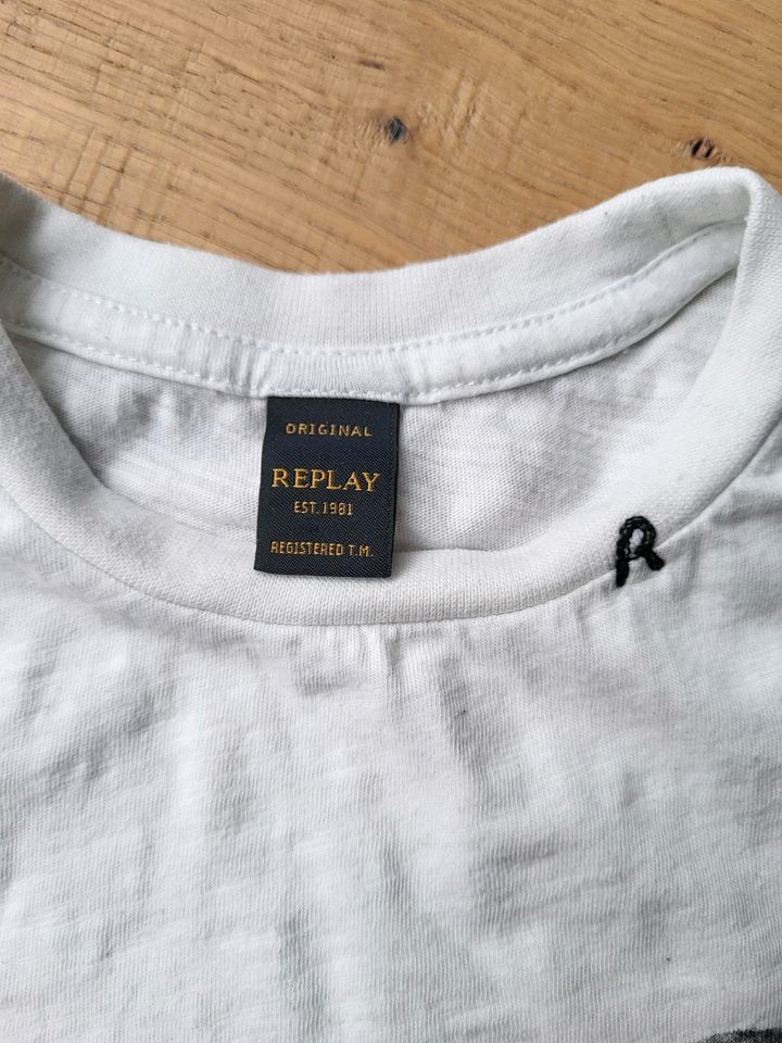 Replay KInder T-Shirt Größe 128-134 in Berlin