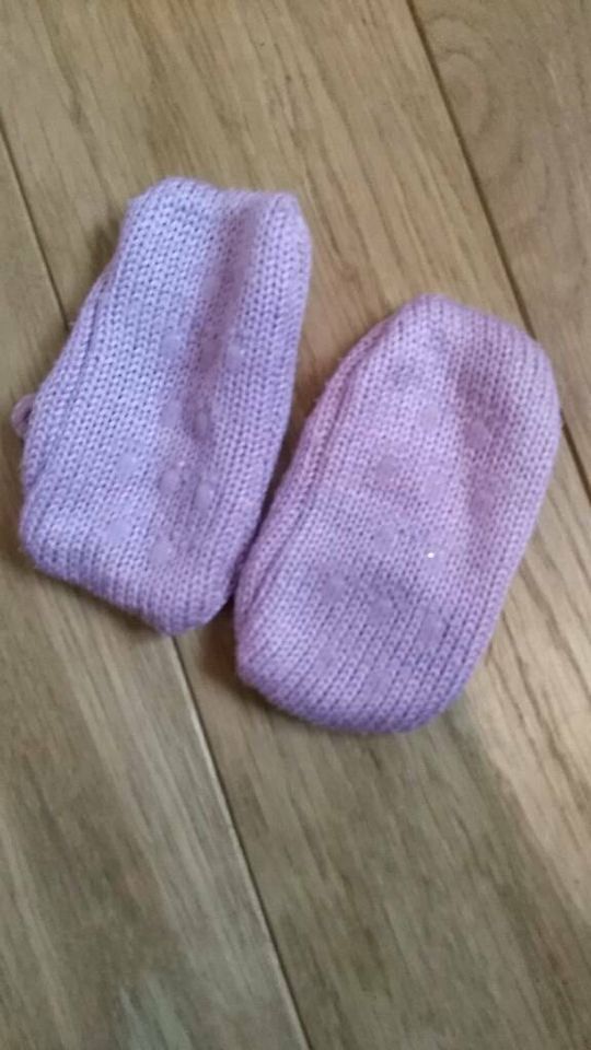 Schuhe Strickschuhe Baby 12,5 cm TOP Zustand in Stralsund