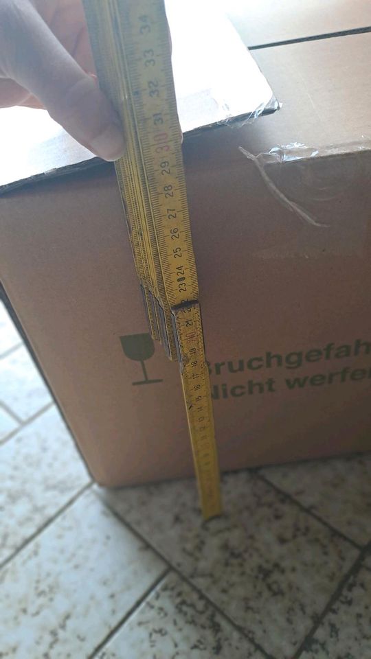 Versand Verpackung 2 Karton mit Einsatz in Ettlingen