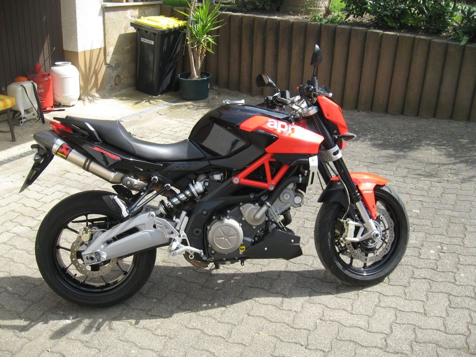 aprilia shiver 750 in Breisach am Rhein  