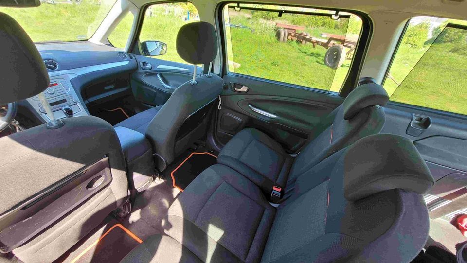 Ford Galaxy 7 Sitzer Automatik AHK Standheizung TÜV 02/26 in Bremen