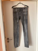 Diesel Skinny Jeans 27/34 Frankfurt am Main - Westend Vorschau