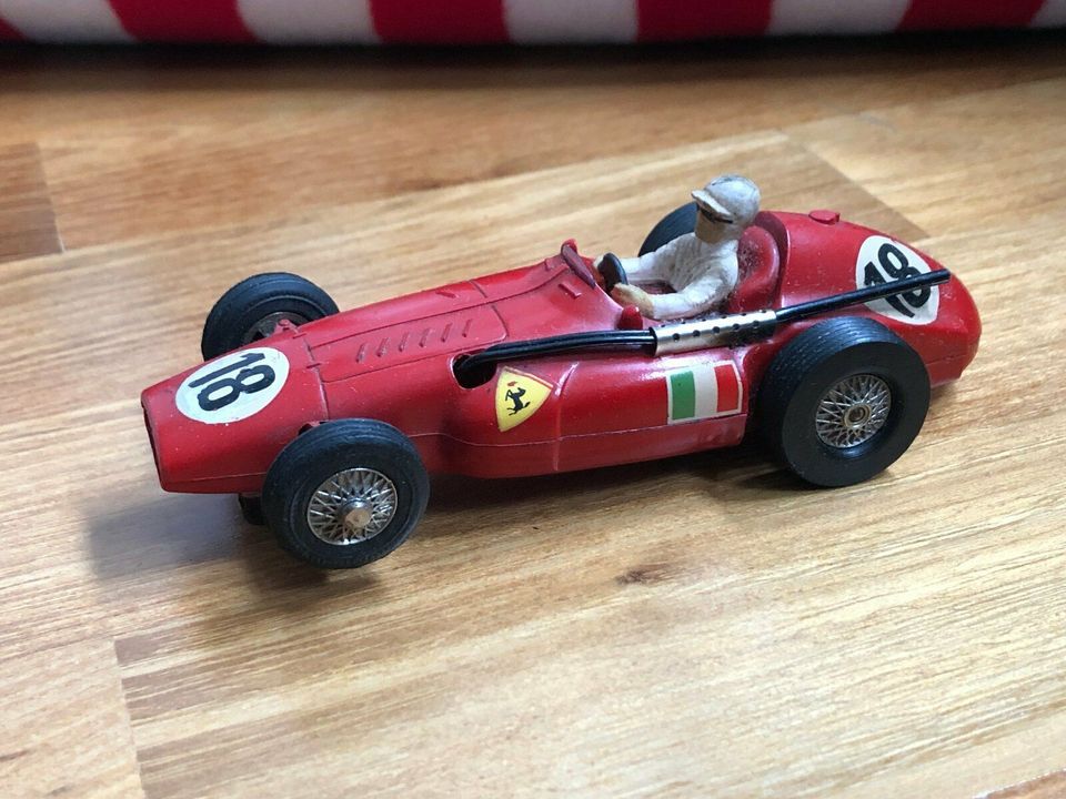 Märklin Sprint 1956 Ferrari Supersqualo Nr.18 rot Slotcar 1:32 in Kassel