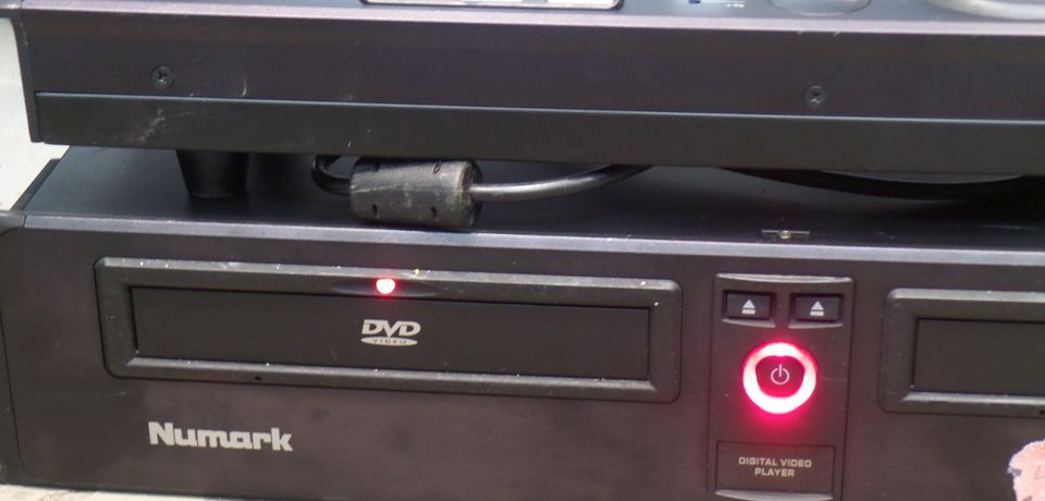 Player Numark DVD 01 Doppel DVD/CD Professioneller in Hamburg