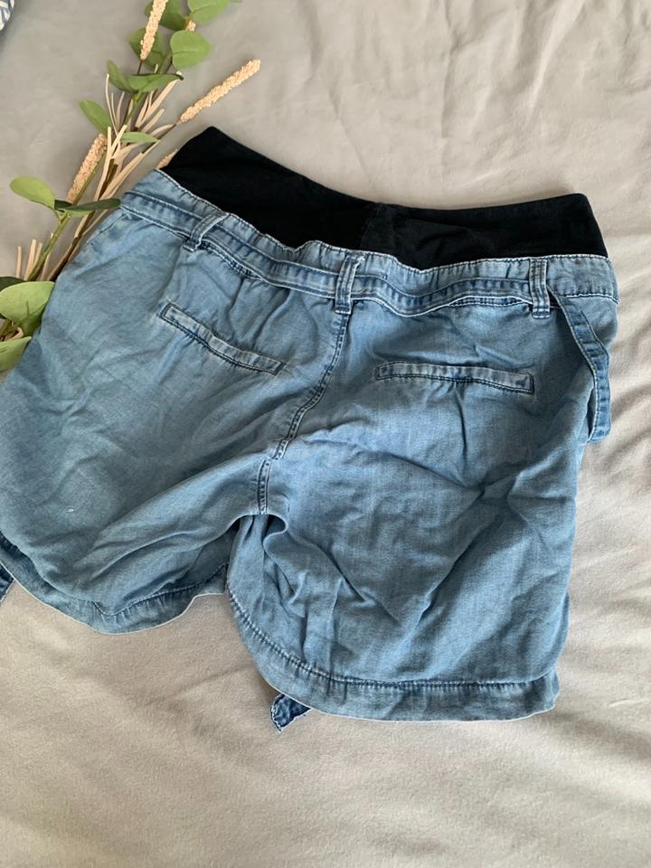 Umstandskleidung Stillkleidung S Jeans Einlagen Shorts BH in Berlin