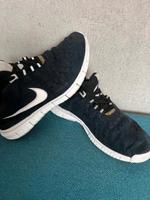 Verkaufe Sportschuhe. Nordrhein-Westfalen - Burscheid Vorschau