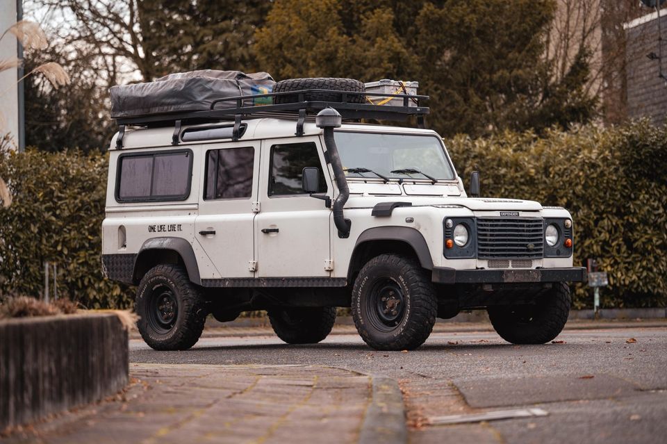 Land Rover Defender 110 Td5 für echte Overlander in Dreieich