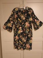 Kleid H&M GP & J BAKER Größe 34 36 Blumenmuster schwarz Baden-Württemberg - Mannheim Vorschau