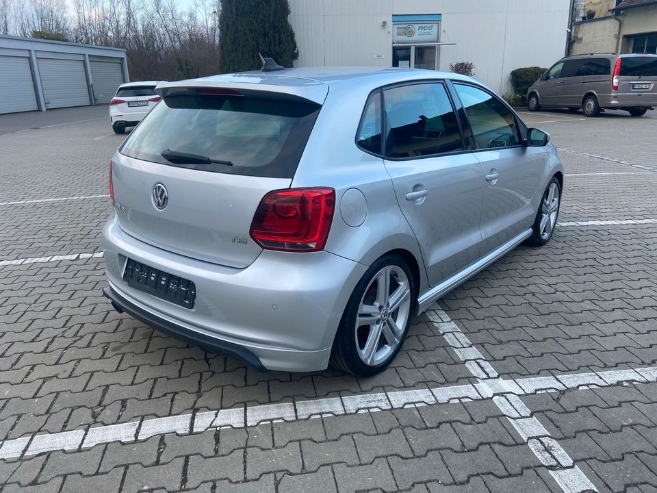 Volkswagen Polo V Highline R-Line  Navi DSG Automatik in Friedrichshafen