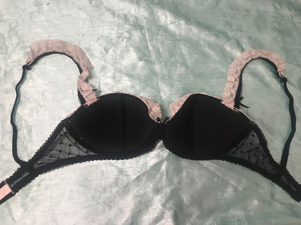 Hunkemöller BH mit Rüschen 75C in Dortmund