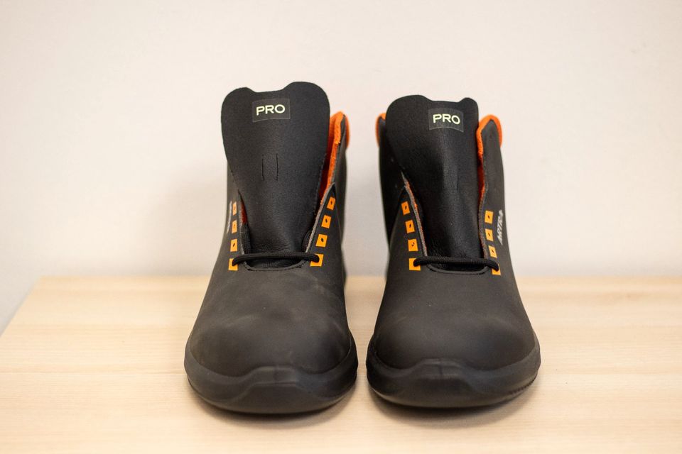 Sicherheitshochschuhe S3 ARENZANO schwarz/orange Gr. 42 in Werlte 