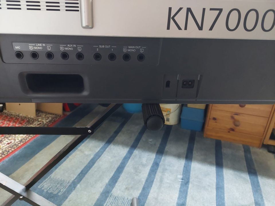 Technics Keyboard KN7000 in Hilchenbach