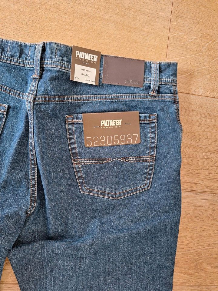 Pioneer Jeans NEU Herren in Petersberg