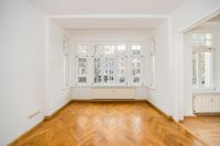 Frisch renovierte 2-Zimmer-Altbauwohnung auf der begehrten Karl-Heine-Straße Leipzig - Kleinzschocher Vorschau