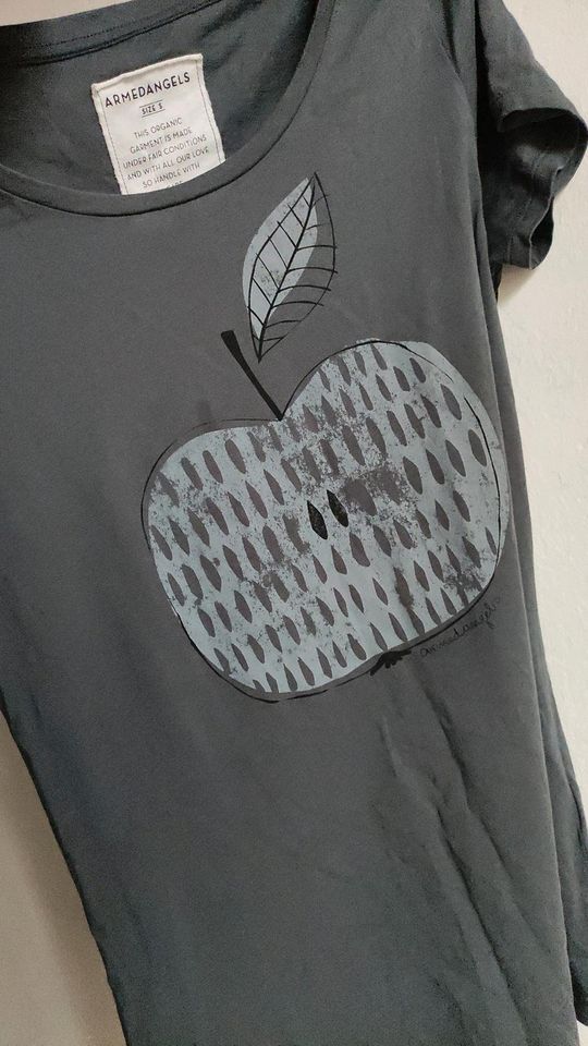 Armedangels Shirt T-Shirt S Apfel apple Grau grey vegan fair Öko in Bremen