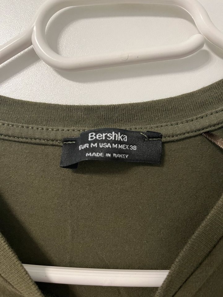 Bershka T-shirt in Köln