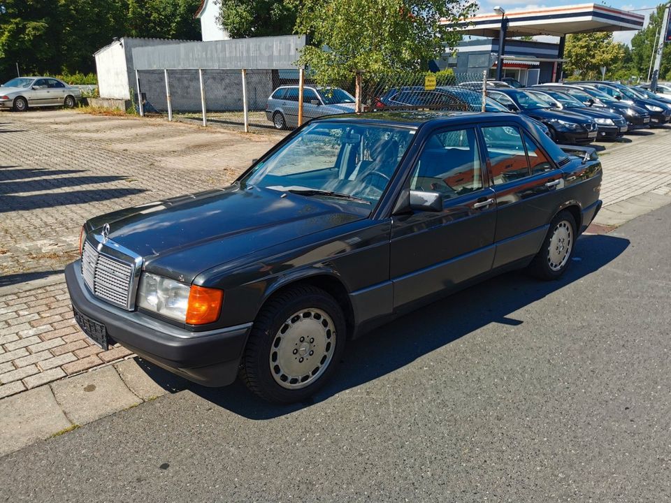 Mercedes-Benz 190 E 2,3 l / Oldtimer / Schiebedach in Niederwerrn