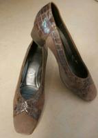 Damen Pumps Gr.37 Schuhe *VA Milano* Luftpolster NEU braun Toll Bayern - Augsburg Vorschau