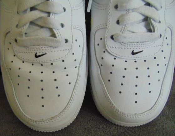 NIKE AIR FORCE 1 `07 LV8 2 HAVE A NIKE DAY Gr. 41 (26,5cm) in Ratingen