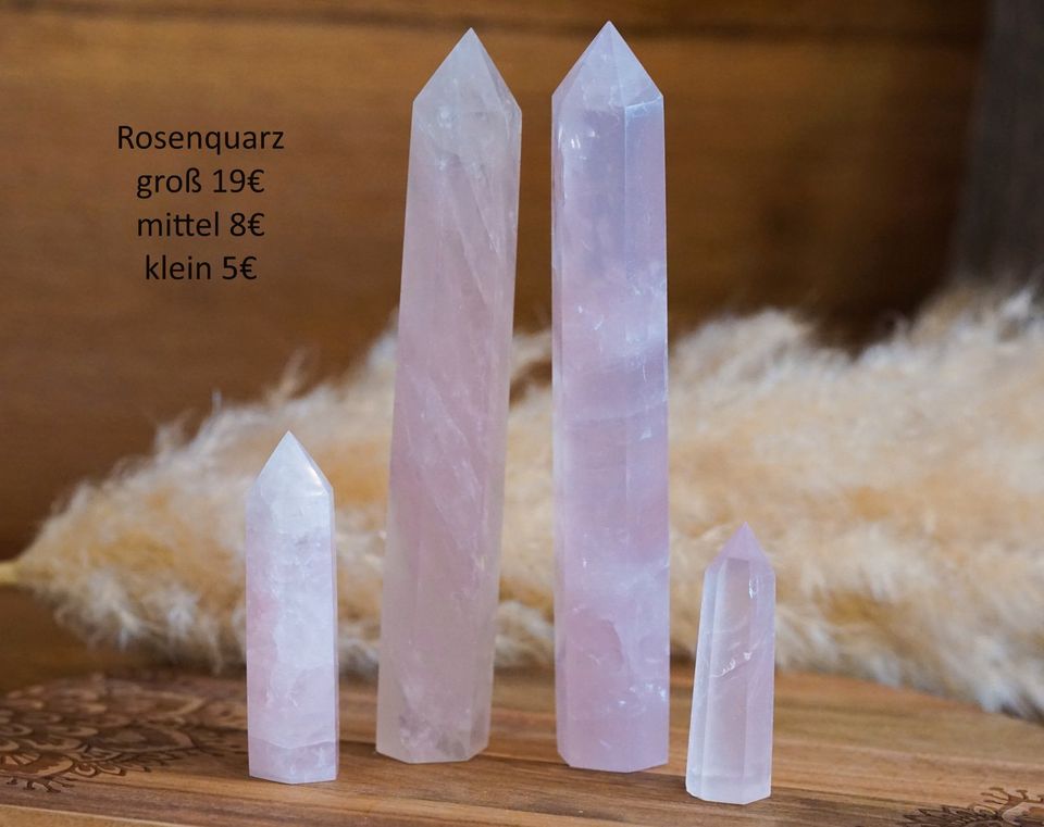 Rosenquarz-, Amethyst-, Labradorit-, Turmalin-, Bergkristall-Turm in Pfarrkirchen