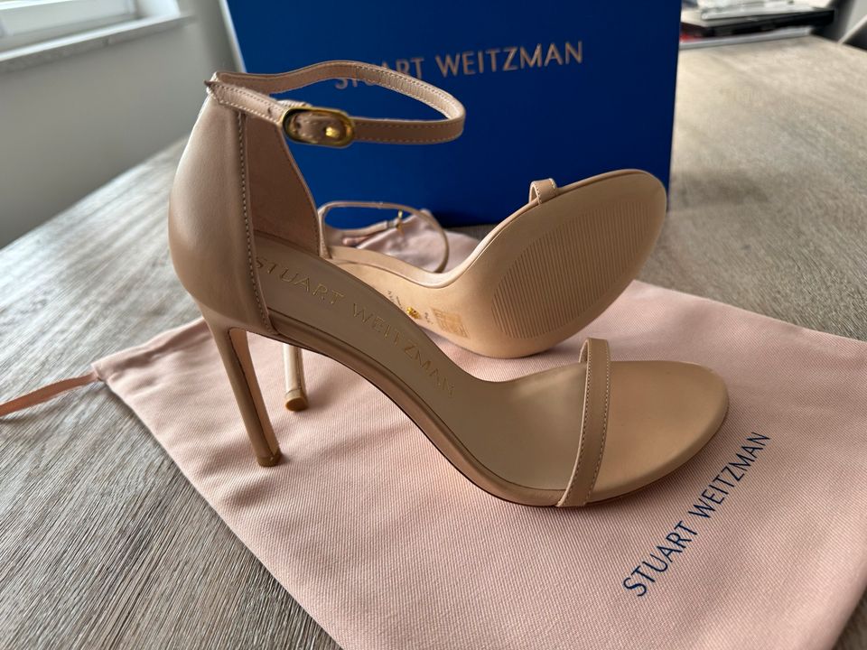 Stuart Weitzman Nudist NudistSong Gr.37,5 NEU Nude in Berlin