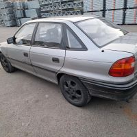 Opel Astra F Tür Kotflügel Motor 1,6 Nordrhein-Westfalen - Gevelsberg Vorschau