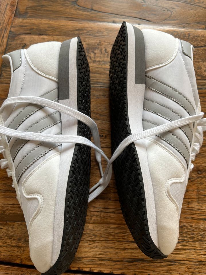 Adidas sneaker Gr. 42 wie neu in Rheinberg