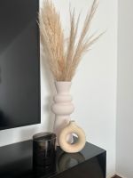 Kleine Donut Vase h&m Steinvase beige beliebt Skandinavisch Bayern - Würzburg Vorschau