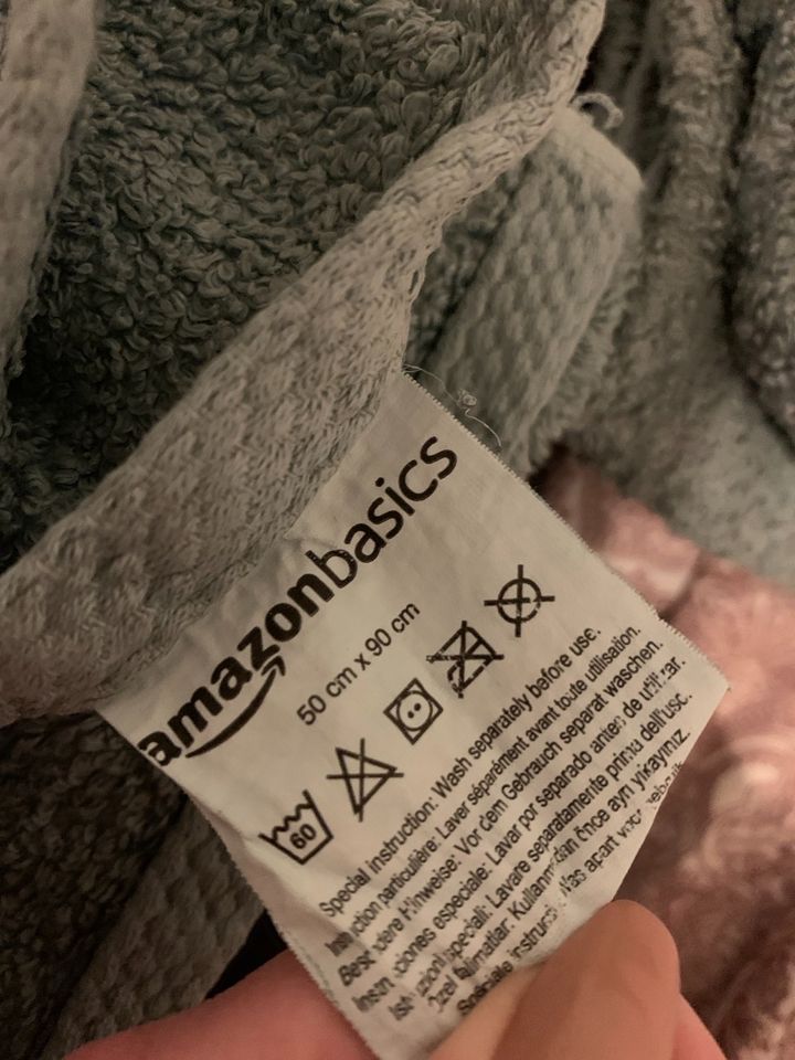 Gebrauchtes Handtuch Set (5) Mint Türkis Amazon Basics in Schönefeld