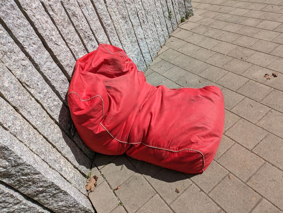 Sitzsack Relax Sit für Terrasse oder Garten zu verschenken in Wessobrunn