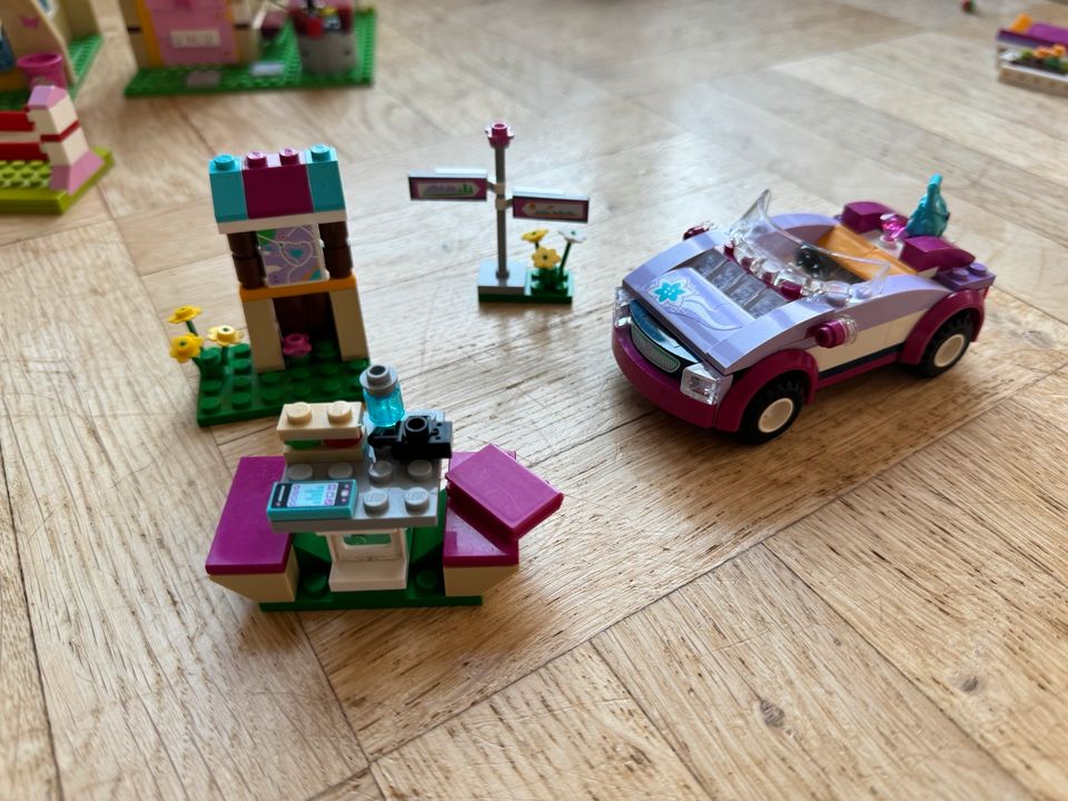 Lego Friends 41015 41036 41100 41101 41005 41095 3189 41008 10698 in Düsseldorf