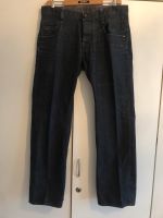 G-Star RAW Denim Jeans Modell 3301 dunkelblau W33/L32 Frankfurt am Main - Ostend Vorschau