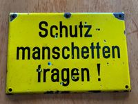 Emailleschild Blechschild Aufschrift „ Schutzmanschetten tragen“ Thüringen - Berka vor dem Hainich Vorschau