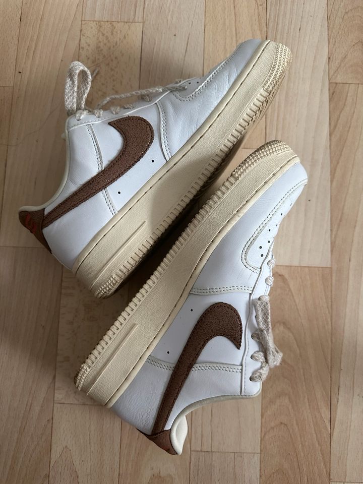 Nike Air force 1 07 Brown/ Coconut milk in Frankfurt am Main