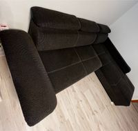 Verkaufe Couch mit Bett Funktion und Kopf- Rückenverstellung Hessen - Friedrichsdorf Vorschau