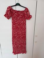 Rotes Kleid mit weissen Blümchen Bayern - Gersthofen Vorschau